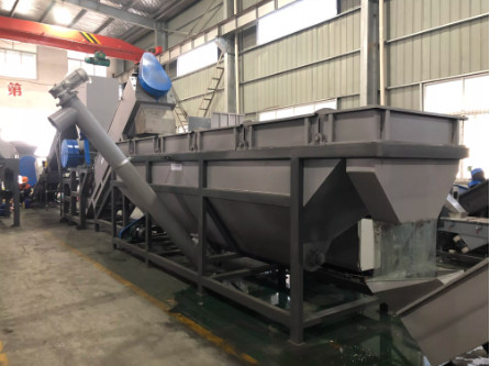 NSK SKF Waste Plastic Recycling Plant Pe Pp Hdpe Bottle 125KW