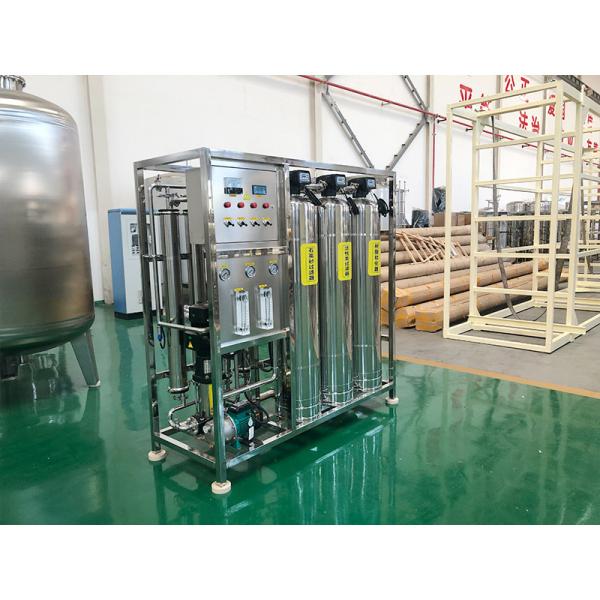 UF Module et boîtier en bois 1000L RO Machines de traitement de l'eau pour la purification de l'eau