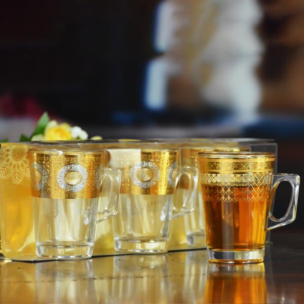 Золотые украшенные стекла Tumbler этикеты золота выпивая