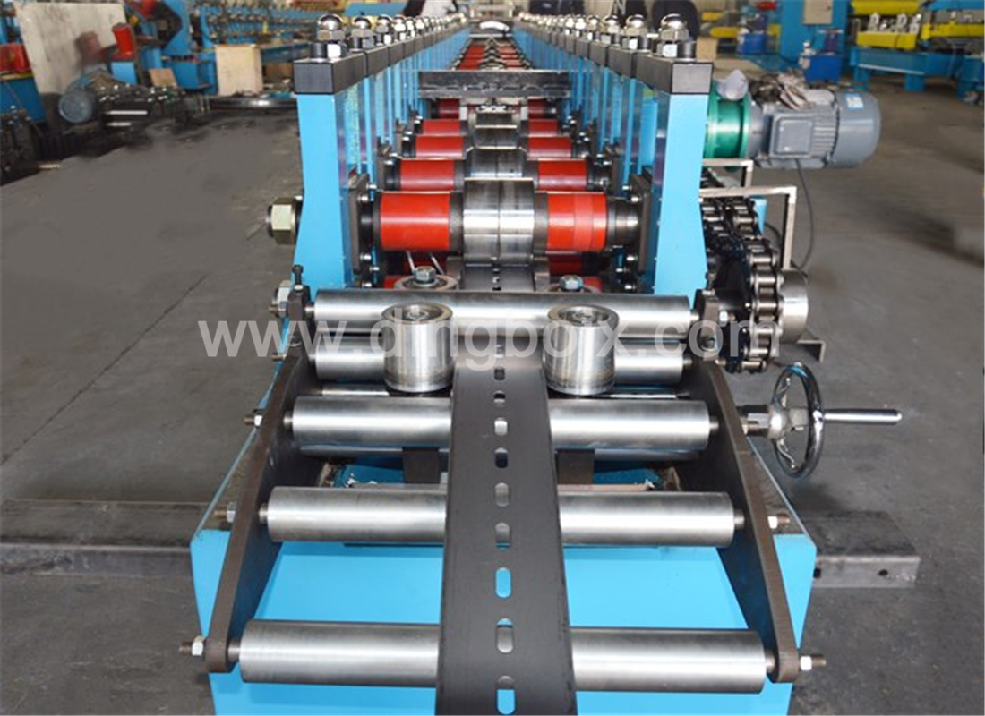 Коробка передач 8M/Min пробивая Unistrut крен канала формируя машину