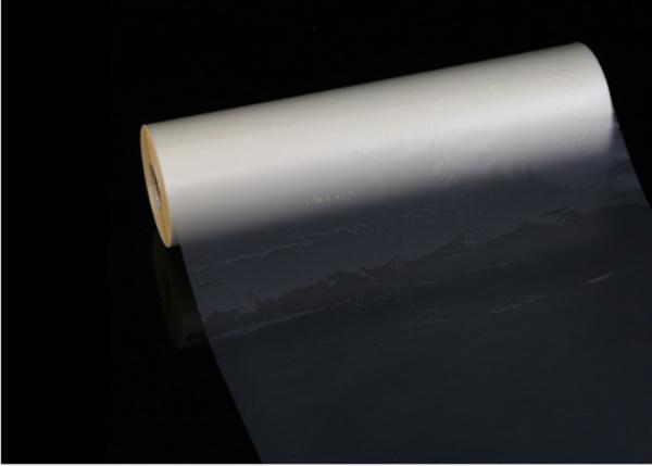 Filme de laminação fosco Bopp térmico de 18 microfones 3000 m de comprimento Núcleo interno de 3 polegadas