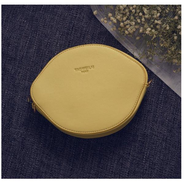 2016 Korean version of the new summer fruit character Funny shoulder bag diagonal package female tide