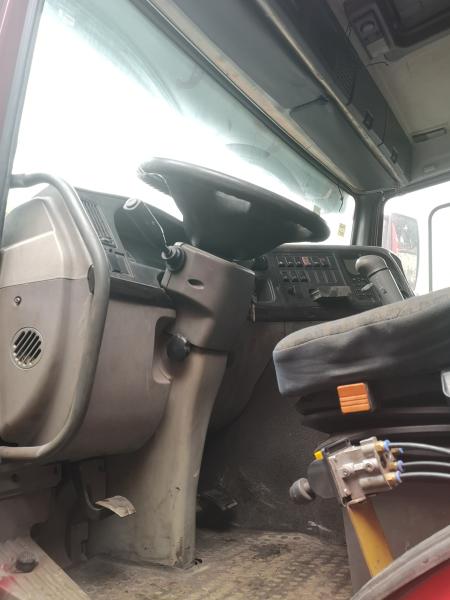 HOWO 375 Euro 3 Used Dump Trucks 9000 * 2500 * 3500 Mm Easy Operation