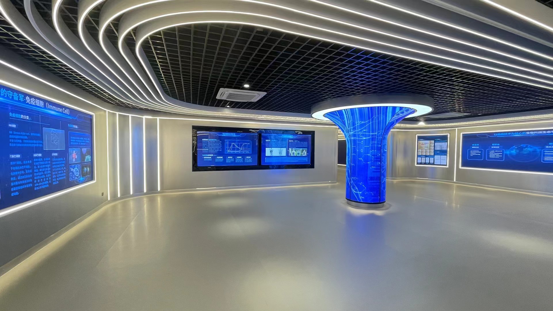 P1.579 LED Flexible Display 240x120mm 3840Hz High Refresh Rate Curved LED Screen Panel