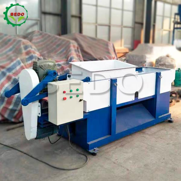 380V Wood Shavings Machine 3600RPM 7.5kw Motor for Animal Bedding Processing