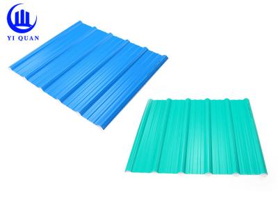 As telhas de telhado plásticas da isolação térmica do Pvc 3 camadas do anti som uv reduzem-se