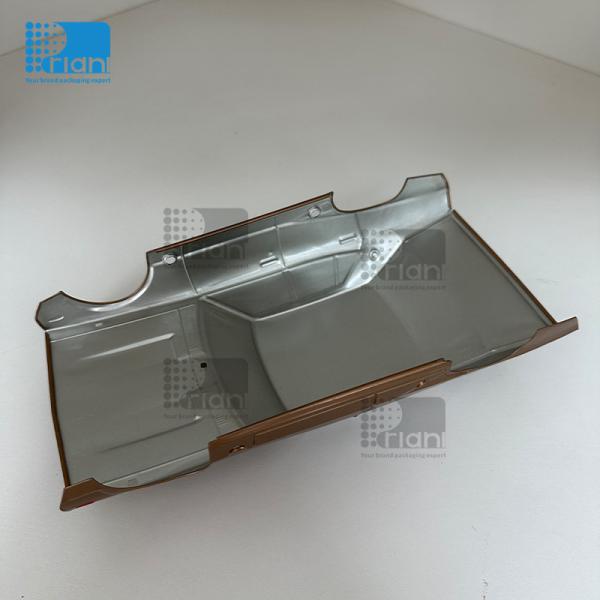 Des boîtes d'étain en métal polyvalent en forme de cadeau avec une impression personnalisée, des couvercles ouverts faciles et une machine à sceller