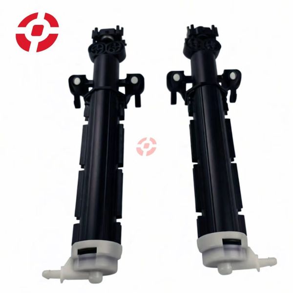 Front headlight cleaning nozzle Headlight water spray jet for Volv o Windshield wiper nozzle 30784344 30784345