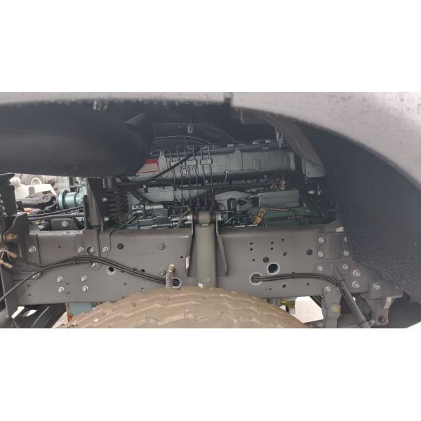 Camión mezclador de concreto SINOTRUK HOWO 6*4 usado, reacondicionado, modelo 2021