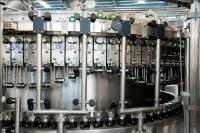 machine de remplissage carbonatée de boisson de l'eau de bouteille 15KW en verre
