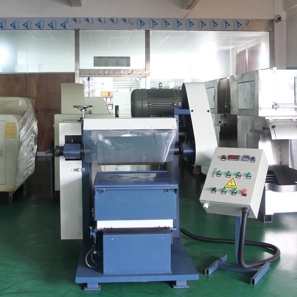 Custom 600*600mm Metal Flat Polishing Machine High Efficiency Automatic Metal Buffing For Manufacturing Plants