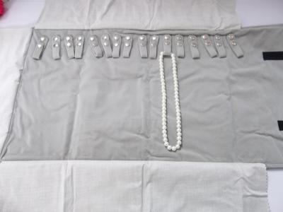 Soft Touching Roll Up Jewelry Organizer , Travel Jewelry Roll Bag For Exhibition