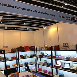 Travel Waterproof Waist Bag Short Wallet Length With Genuine Leather Lining