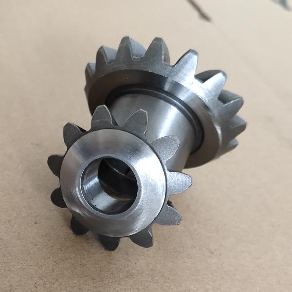 Passenger Tricycle / Auto Rickshaw Gear 20CrMnTi Material Made Noise Free