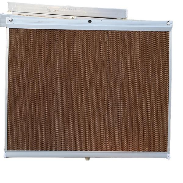 Customized New Material Chicken Farm High Water Resistant Outdoor Cooling System for Chicken House Evaporative Cooling Pads