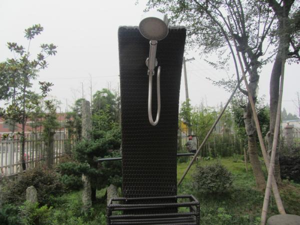 Strong Wicker Shower