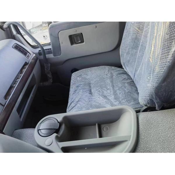 Используемое топливо перевозит белый режим на грузовиках привода ручного привода 8×4 левой стороны цвета самосвал 371 используемый лошадиной силой HOWO