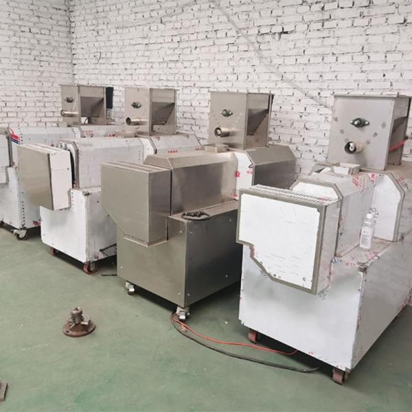 Pequeña Mini Patata Puffada Arroz Trigo Maíz Harina de Bolígrafo Chips Bastón Bocadillo Comida de aperitivos Extrusión Queso Extrusora Puff Maquina de Maíz