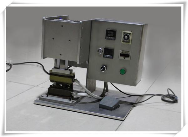 bec chaud de presse de machine de cachetage d'emballage de poche de 1800W Doypack