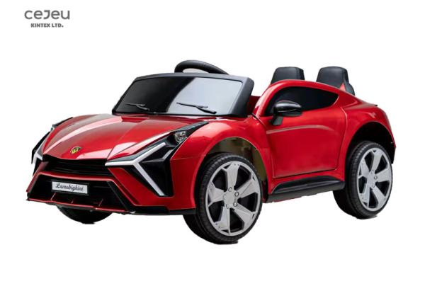 2.4G RC caçoa o passeio elétrico no carro com o leitor de mp3 antiderrapagem do pneu