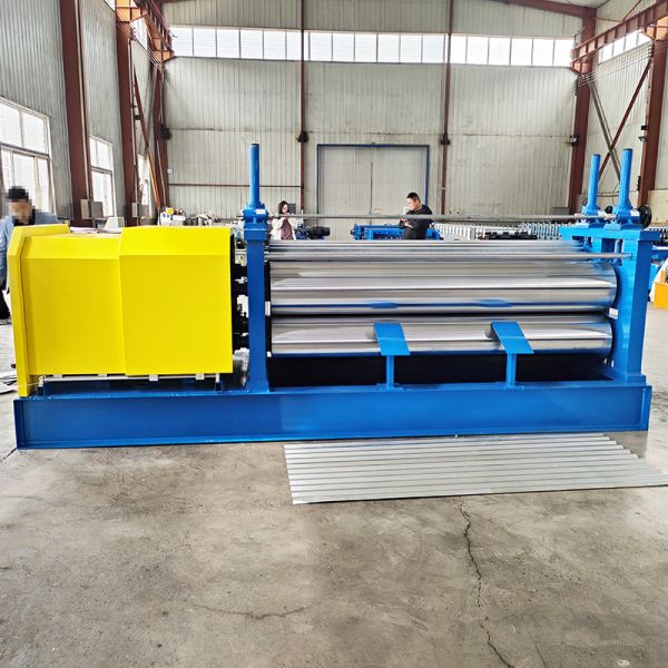 0.12-0.3mm Thin Material Drum Corrugated Roofing Sheet Roll Forming Machine with PLC Control System and 45# Steel Rollers