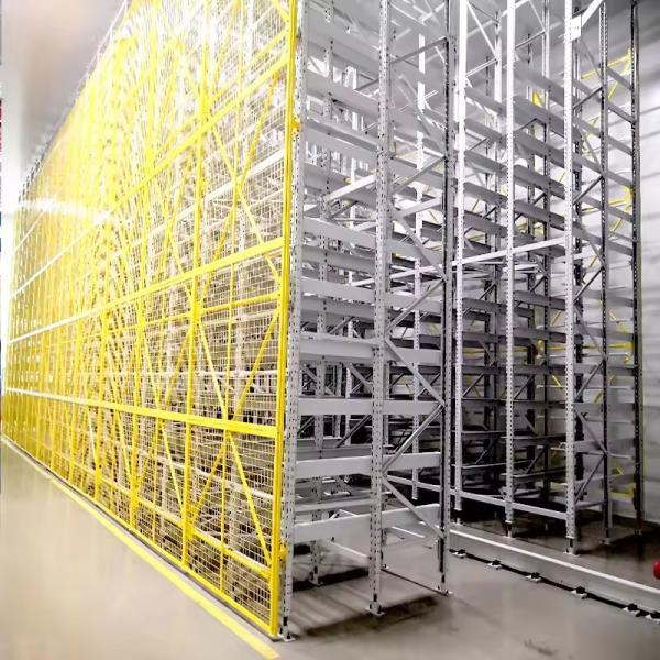 Capacity 500kg-5000kg Industrial Pallet Racking Systems , Warehouse Storage