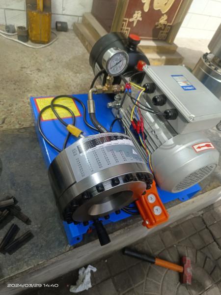2.2 KW Motor 220V Hydraulic Hose Crimping Machine with 1 Inch Crimping Range for 6-25mm Hoses