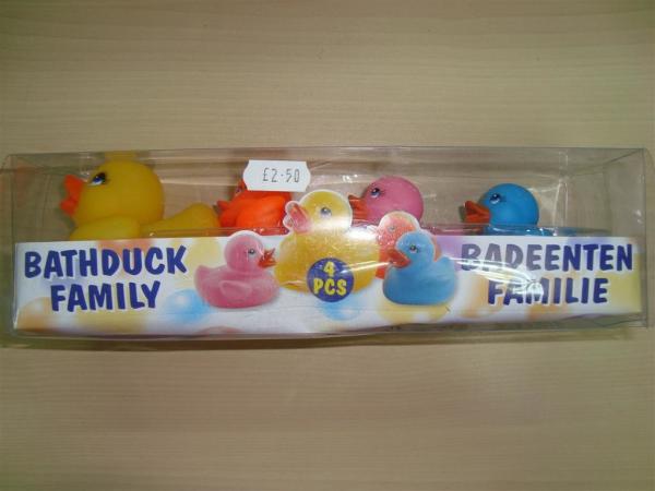 4 Light Up Bath Ducks Illuminating Color Changing ATBC-PVC rubber material