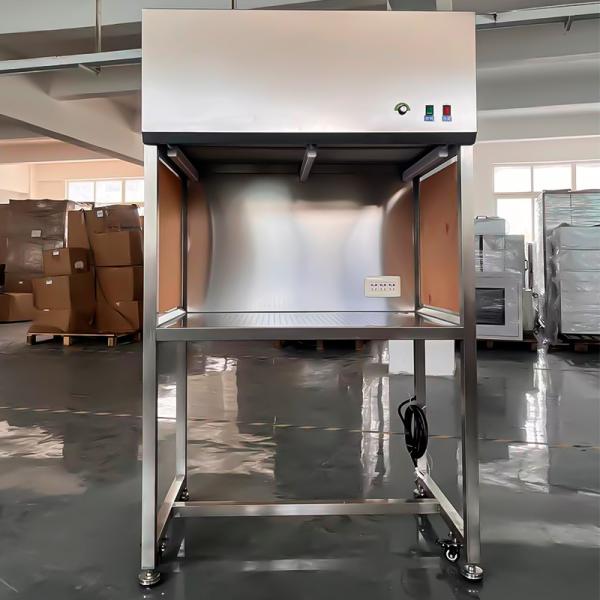 Stainless Steel 304 Laminar Flow Hood Clean Bench with 1200*800*2050 Size and 100 Class@0.3um Cleanliness