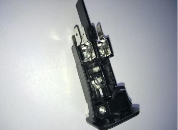 Black Oven Terminal Block 2 - Way IP00 10A Pa6 Zinc Plated Steel With Screws