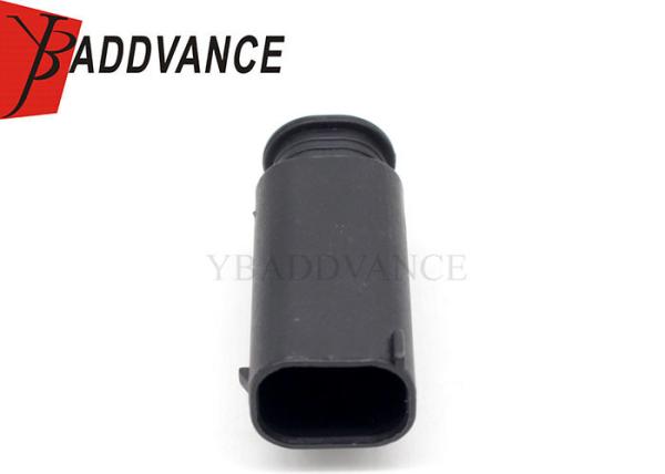 1-967082-3 TE AMP Series 3 Pin Male Waterproof Plug Connector Housing For Benz