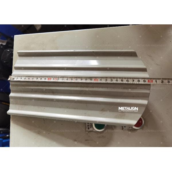 Continuous Customized Roll Forming Machine  With Protective Chain Cover And Hydraulic Flying Shear For Fence Post Profiles