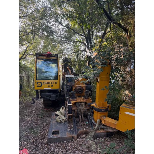 drillto ZT-140 undergroud pipe laying, drillto ZT-220A horizontal directional drilling machine, 140tons hdd machine, 210tons hdd machine,140tons hdd rig, 210tons hdd rig, directional boring equipment