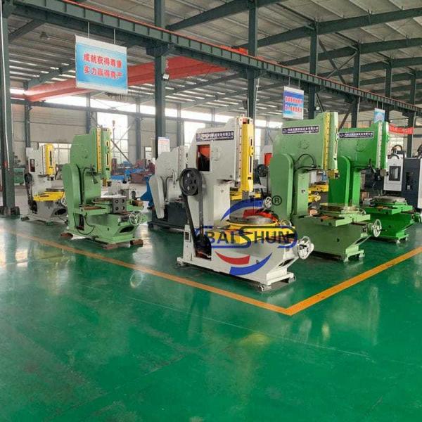 B5032 Metal Slotting Machine 320mm Max Length PLC Control
