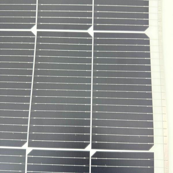 屋根材料 580W PVソフトソーラーハイブリッドインバーター 設計とショート回路電圧温度係数 0.04%