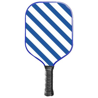 Un ensemble de remorques en fibre de verre de carbone T700 approuvé par l'USAPA pour des performances de rebond élevées