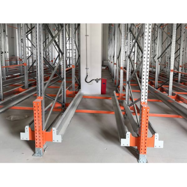 Radio Shuttle Racking Pallet Runner Rack