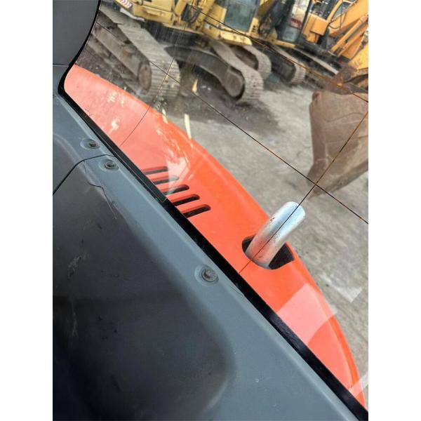 Korean Original Doosan DX60 Excavator in Durable and with Original Hydraulic Cylinder