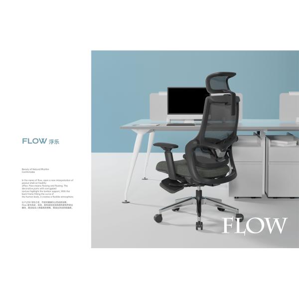 Ergonomic High Back Swivel Chair With Footrest Waterproof Easy Maintenance