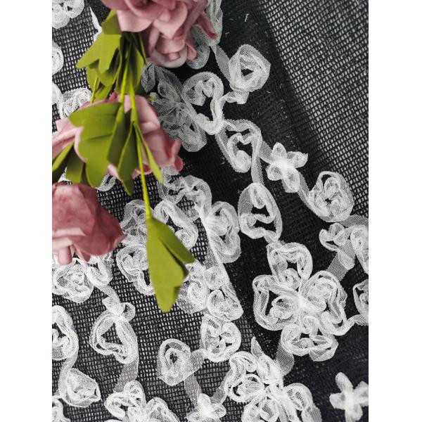 Applique bordado flor negra blanca de la tela del cordón del color del contraste