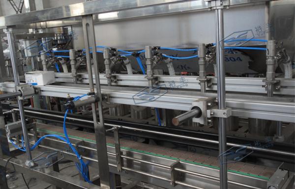 Engine Oil Plastic 5L Bottle Filler Machine Piston Type Stainless steel 304