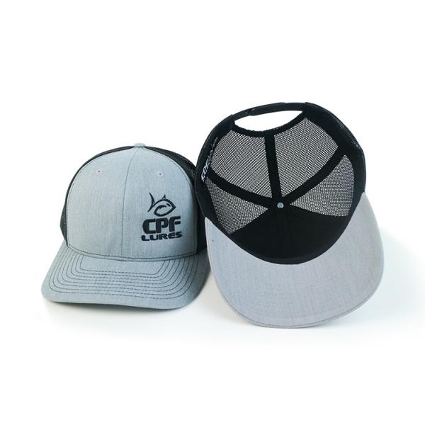 Logo brodé par Richardson Six Panel Trucker Cap d'adulte