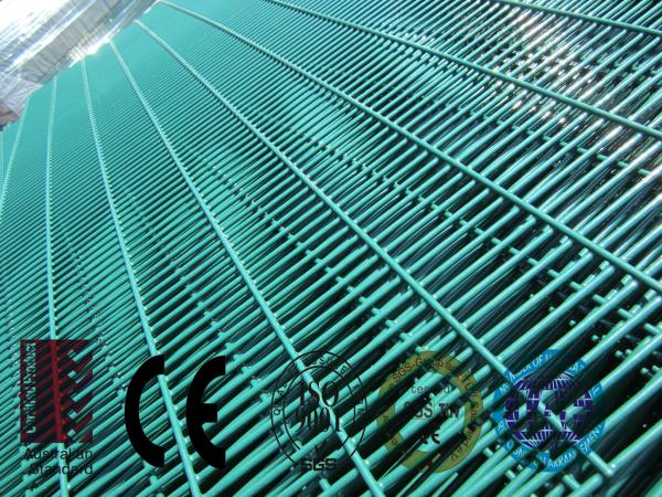 Anti Climb And Anti Cut Fence Security Airport Prison Wire Fence