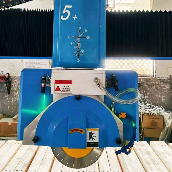ZEUS 5 Axis 15 kW Bridge Cutting Machine for Granite with Motor Customizable CNC Max Cutting Length 1200mm 220V/380V