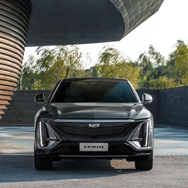 Speed 653km Electric Luxury Ca-dillac IQ Rave SUV -Made Energy Car with 3094mm Wheelbase and 608kWh Battery Capacity