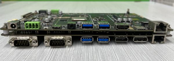 Carte de contrôle industrielle RK3588 NPU 6Tops 8K Android 12 RS232 RS485 Carte système intégrée