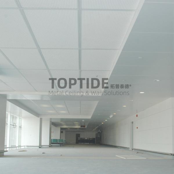 Custom Made Exterior Suspended Aluminium Windproof Ceiling Metal Curved Washable Ceiling Tiles