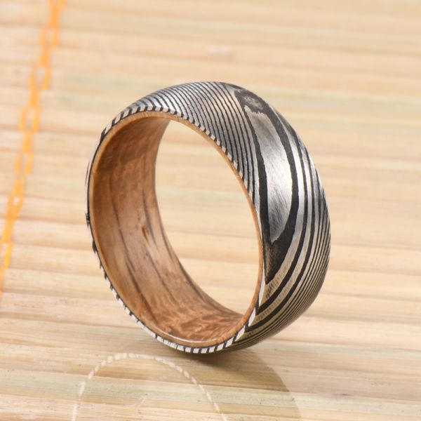 Geometric 8mm Dome Latest Damascus Steel Ring With Whiskey Barrel Wood Sleeve Inlay For Wedding Engagement Men's Gift