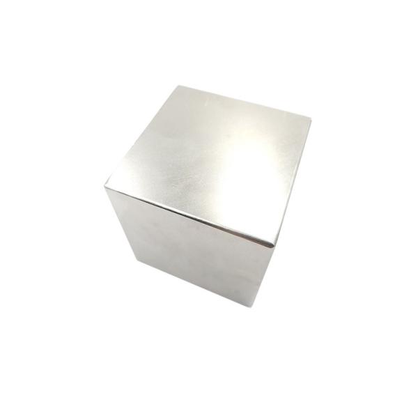Customization N50 Neodymium Magnets 35H-48H Sintered Ndfeb Magnets