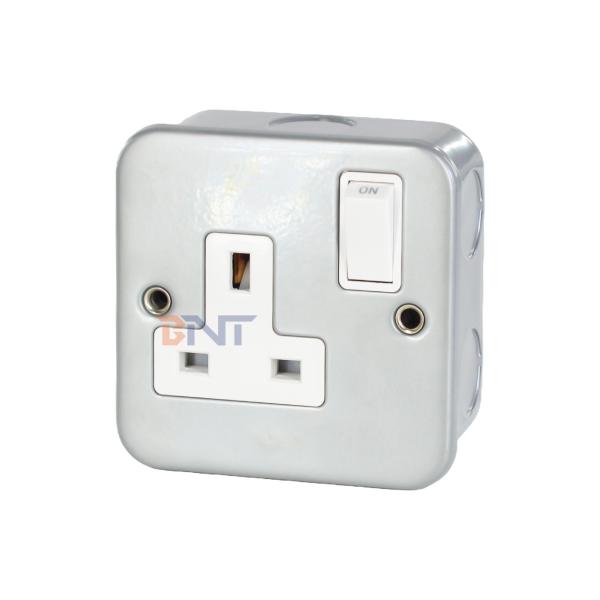 Panel de enchufe de pared de estilo nuevo estándar del Reino Unido con control de interruptor de encendido/apagado